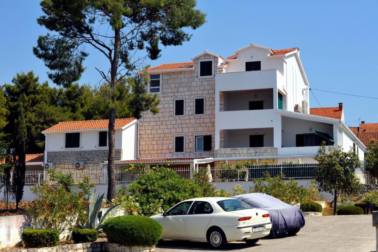 Villa Anni Sutivan Buitenkant foto