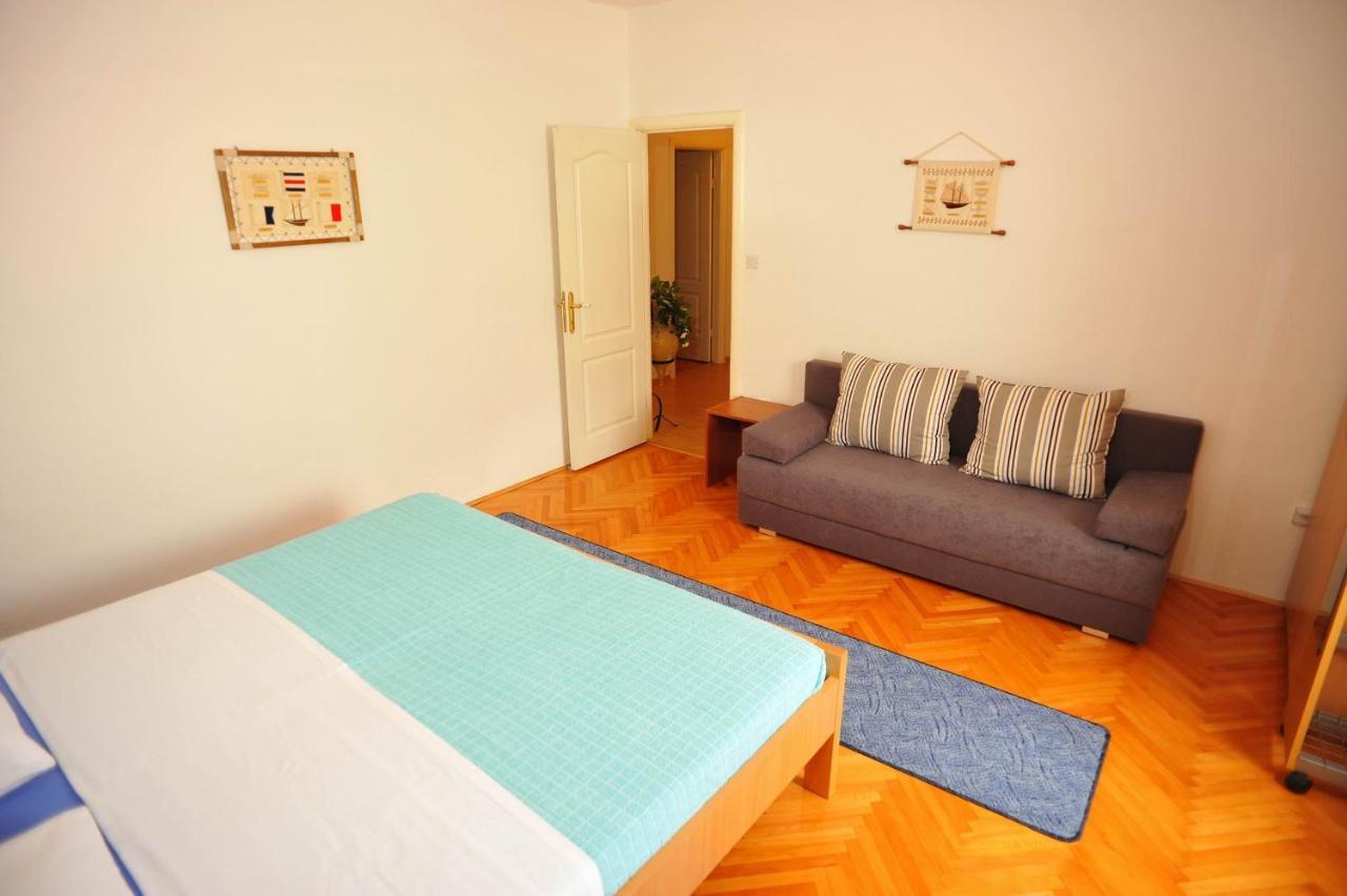 Villa Anni Sutivan Buitenkant foto
